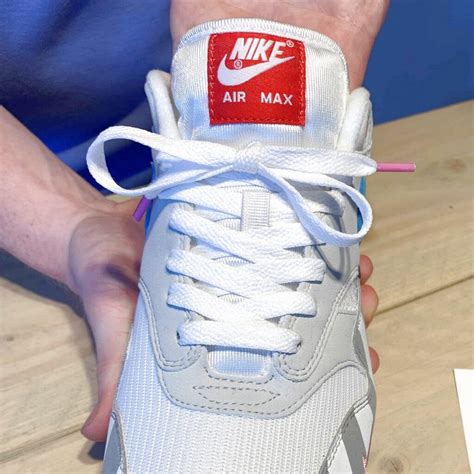 hoe moet je nike air max inspreeien|Hoe je Nike Air Max sneakers kunt drag.